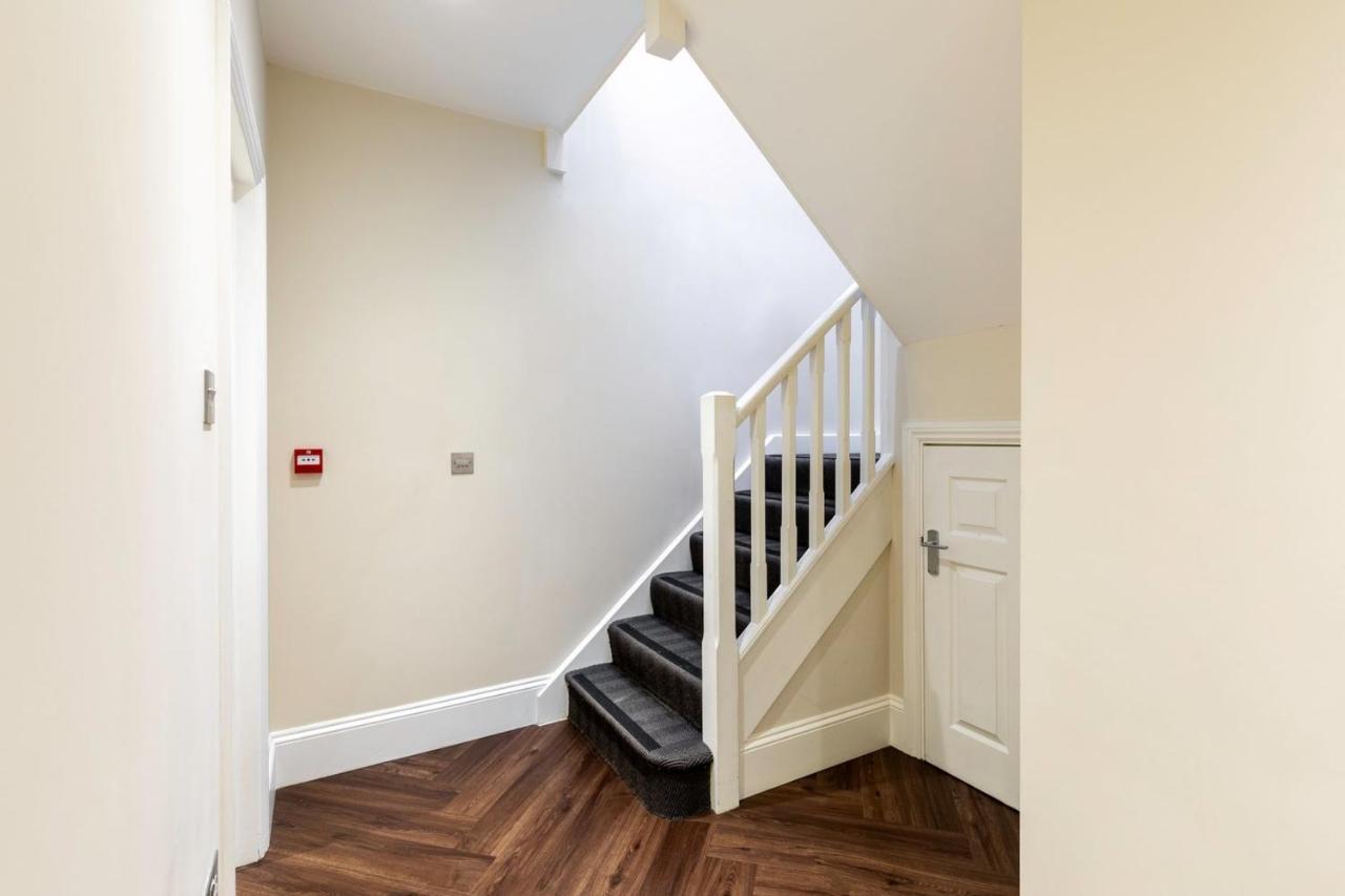 2-Br Apartment For 6 In Covent Garden With Ac ลอนดอน ภายนอก รูปภาพ
