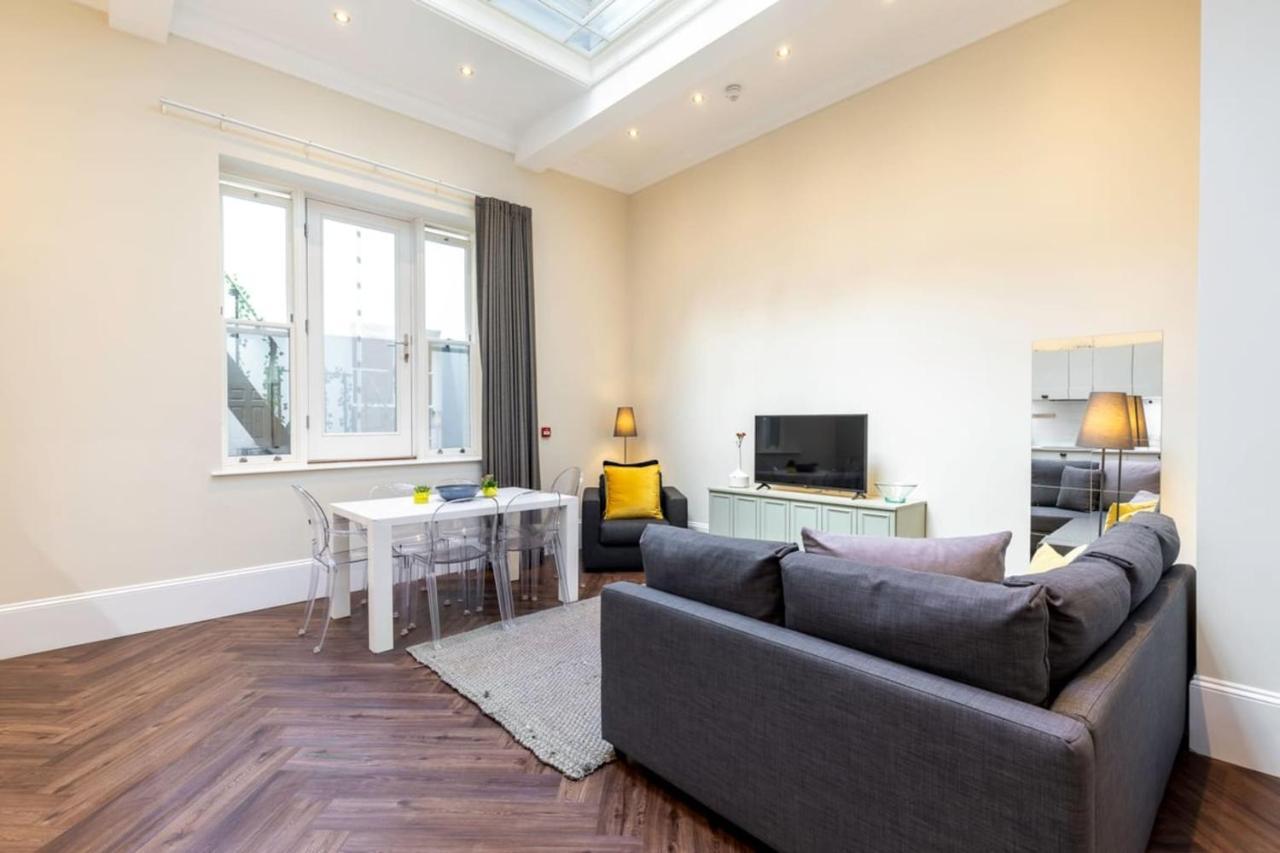 2-Br Apartment For 6 In Covent Garden With Ac ลอนดอน ภายนอก รูปภาพ